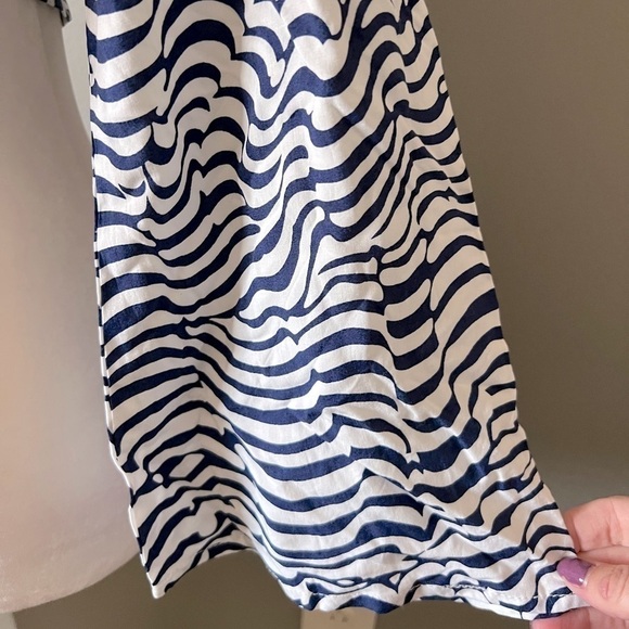 LF deep v long sleeve striped crop top size XS NWT - Picture 6 of 16